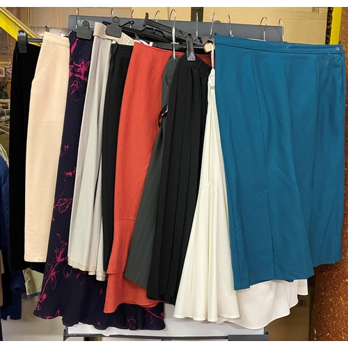 29 - SELECTION OF LADIES CLOTHING