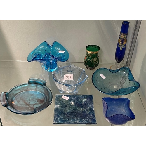 381 - SELECTION OF VINTAGE GLASS