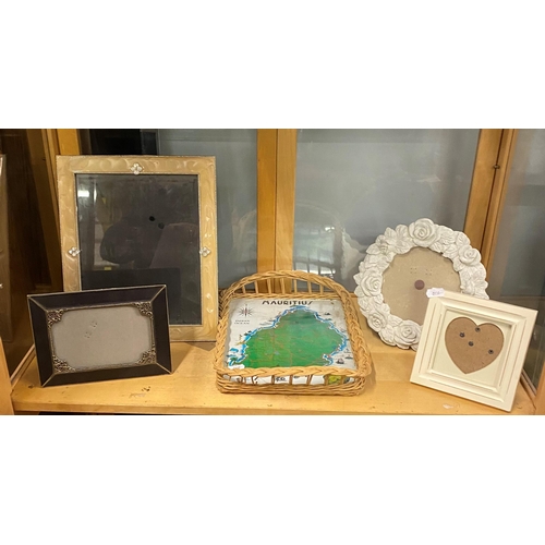 119 - SELECTION OF PICTURE FRAMES AND WICKER TRAY