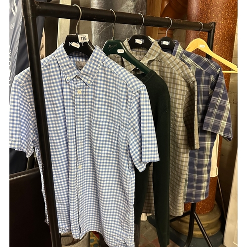 126 - A SELECTION OF GENTS CLOTHING