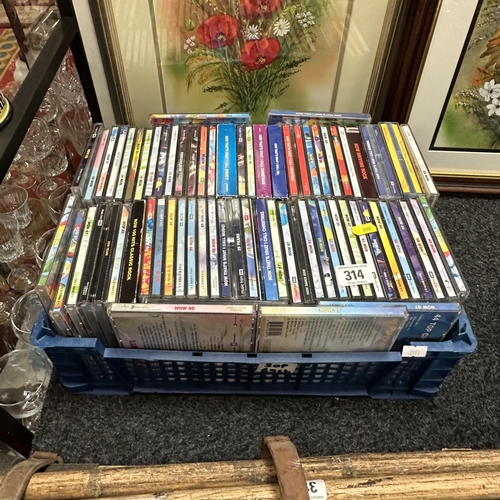 314 - ASSORTMENT OF CDS