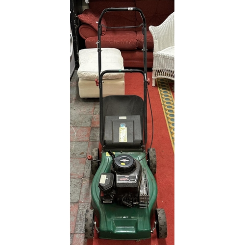 BRIGGS AND STRATTON 450 SERIES 148CC FUEL POWERED LAWN MOWER