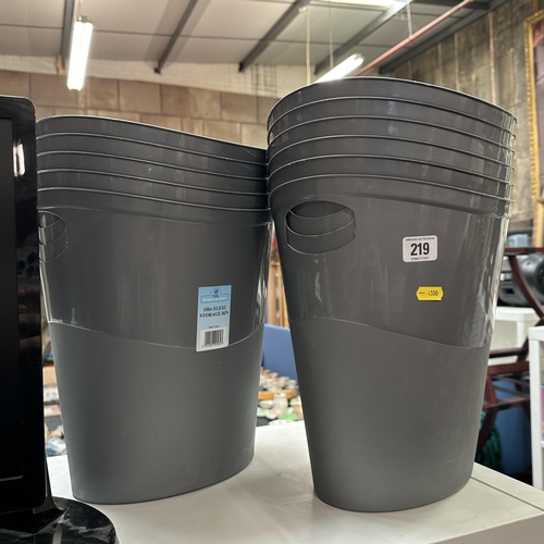 ELEVEN 10 LITRE FLEXI STORAGE BINS