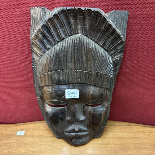 546 - CARVED AFRICAN IDOL MASK