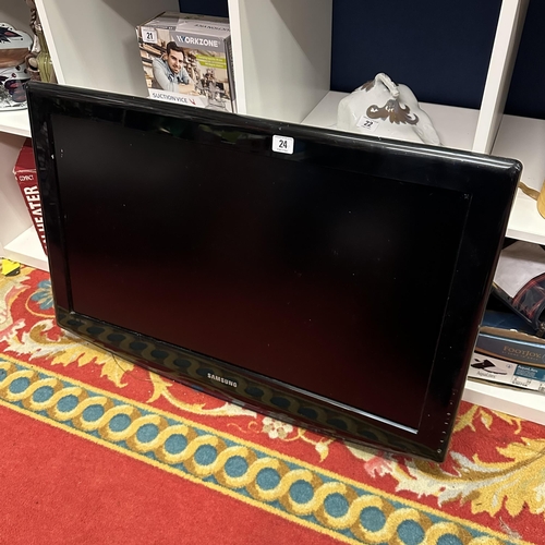 24 - SAMSUNG 22” TV WORKING ORDER