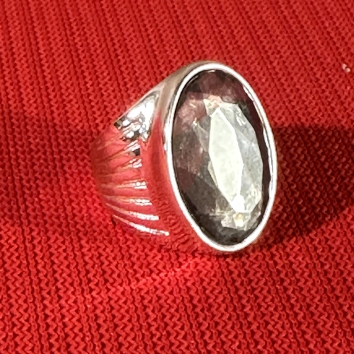 206 - HEAVY SET DRESS RING WITH GLASS STONE SIZE P