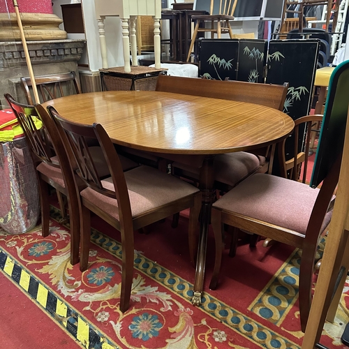 114 - MAHOGANY EXTENDING DINING TABLE AND SIX CHAIRS