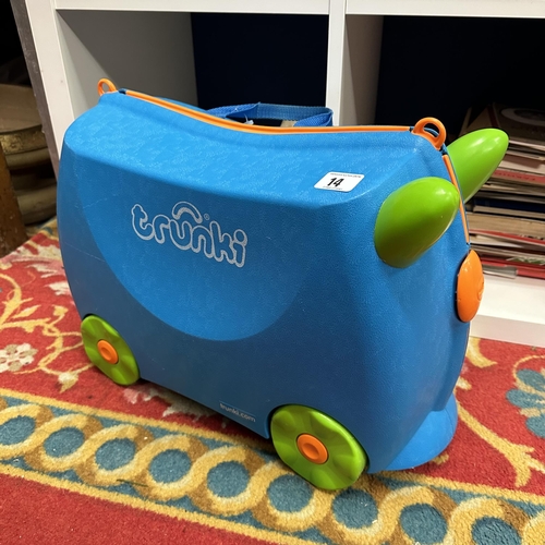 14 - TRUNKI CHILDS CASE