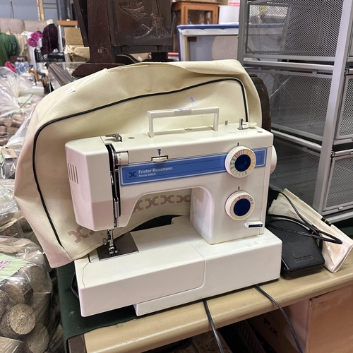 5 - FRISTER ROSSMANN SEWING MACHINE