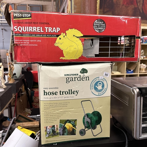 543 - HOSE TROLLEY (HOSE NOT INCLUDED) AND PEST CONTROL CAGE