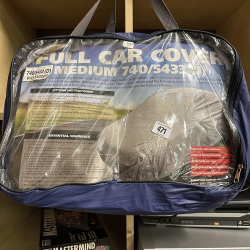 471 - CAR COVERS