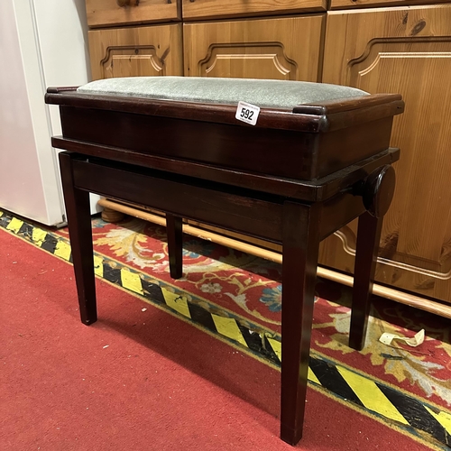 592 - LIFT UP ADJUSTABLE PIANO STOOL IN DARK MAHOGANY