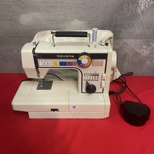 29 - TOYOTA 4200 SEWING MACHINE