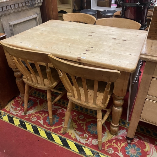 167 - FARMHOUSE PINE KITCHEN TABLE WITH FOUR CHAIRS AND DRAWER