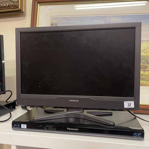 37 - HITACHI 19” TV WITH PANASONIC BLU-RAY 3D FULL HD PLAYER