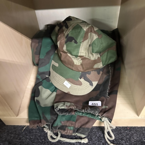 451 - CAMOUFLAGE TROUSERS XXL AND MATCHING CAP