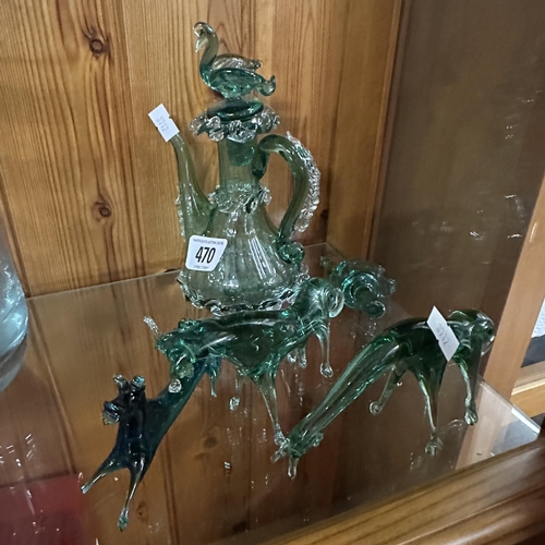 470 - VINTAGE GORDIOLA HAND BLOWN GREEN GLASS OLIVE OIL DISPENSER AND GREEN HAND BLOWN GLASS ANIMALS