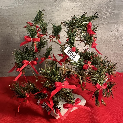 505 - MINIATURE FESTIVE TREE ON A MARBLE BASE