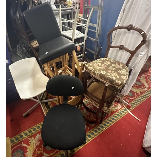 563 - LARGE SELECTION OF CHAIRS