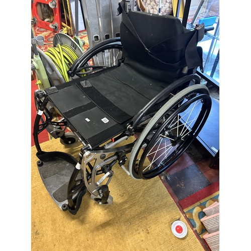 572 - WHEELCHAIR