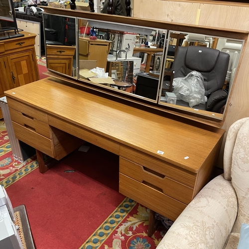 Lot 152       