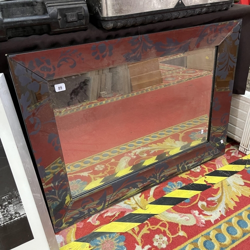 Lot 89        