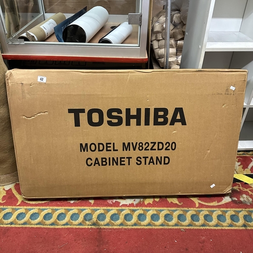 42 - TOSHIBA TV STAND