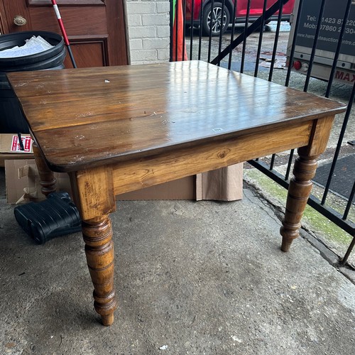 404 - VICTORIAN PINE KITCHEN TABLE