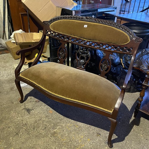 37 - EDWARDIAN SALON SETTEE