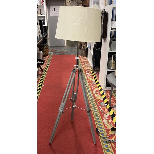 1 - TRIPOD FLOOR LAMP IN GREY AND CHROME