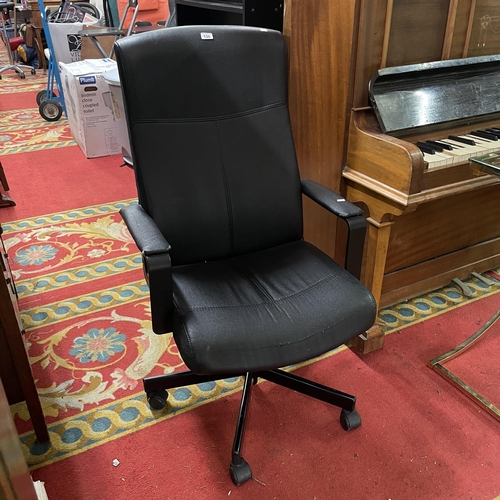 130 - BLACK LEATHER OFFICE CHAIR