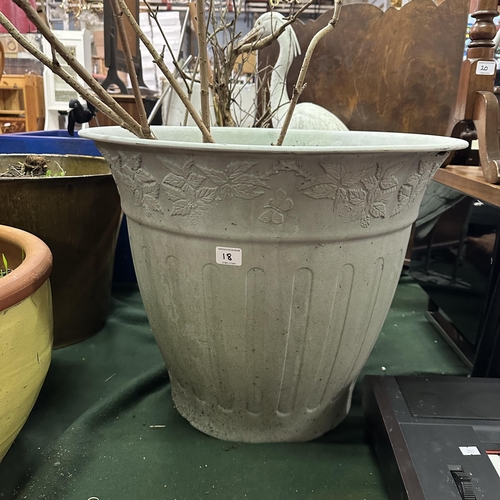 18 - LARGE PLANT POT