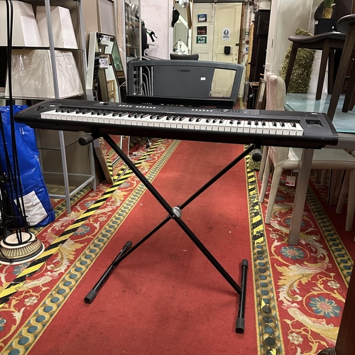 25 - YAMAHA PIAGGERO NP-V80 KEYBOARD WITH STAND