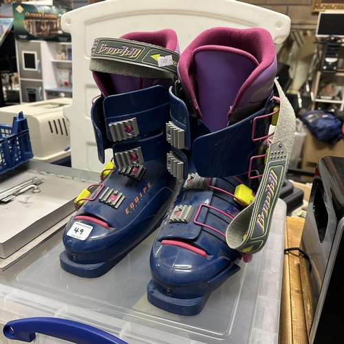 49 - GROWHILL RETRO SKI BOOTS SIZE 8