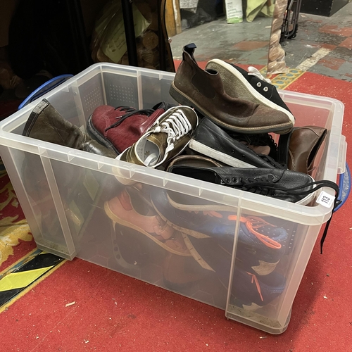 113 - LARGE BOX OF SHOES SIZE 4 AND 5