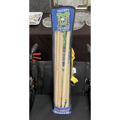 26 - MIGHTY CRICKET SET