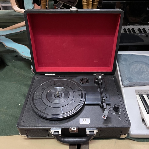 88 - RECORD PLAYER