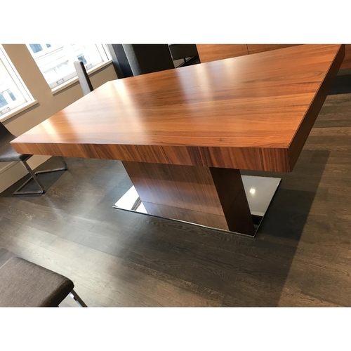 152 - CALLIGARIS DINING TABLE ON RECTANGULAR WOODEN AND CHROME BASE