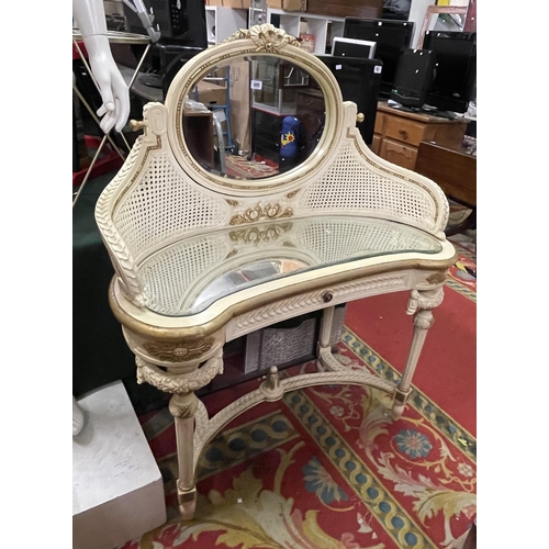 489 - FRENCH STYLE BERGERE MIRRORED DRESSING TABLE