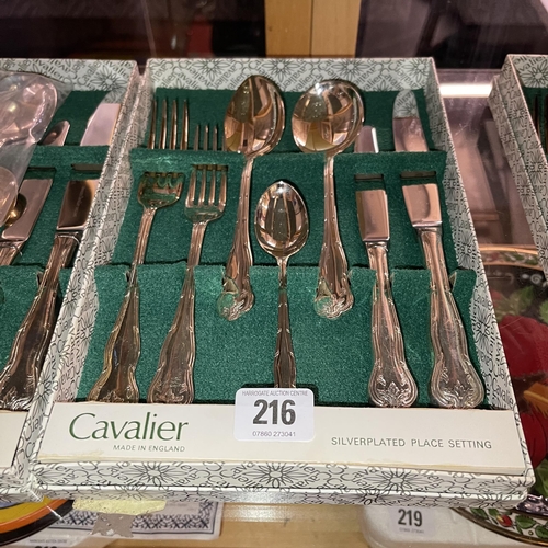 216 - CAVALIER CUTLERY SET