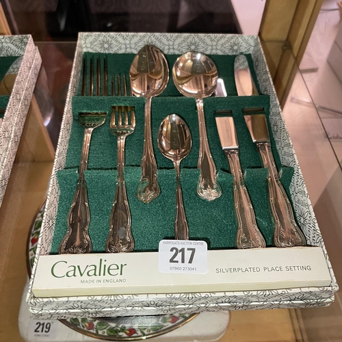 217 - CAVALIER CUTLERY SET