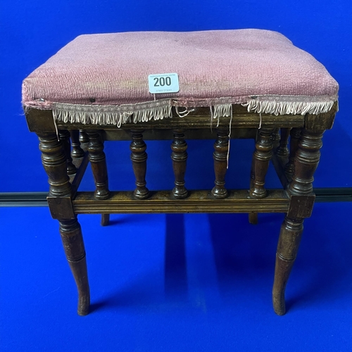 200 - EDWARDIAN BOBBIN RAIL STOOL ON TURNED SPLAY LEGS