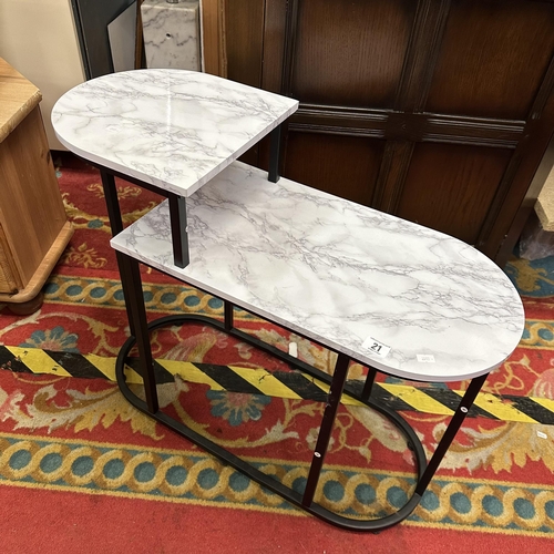 21 - CONTEMPORARY MARBLE EFFECT TOP SIDE TABLE