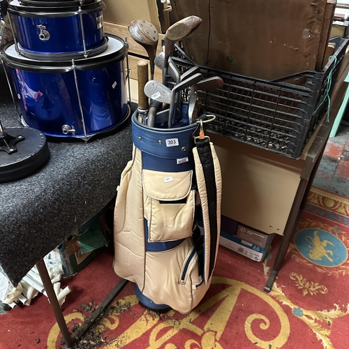 303 - GOLF BAG & CLUBS