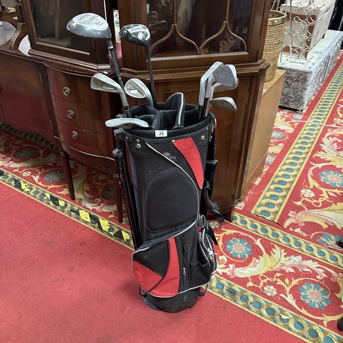 38 - GOLF CLUBS