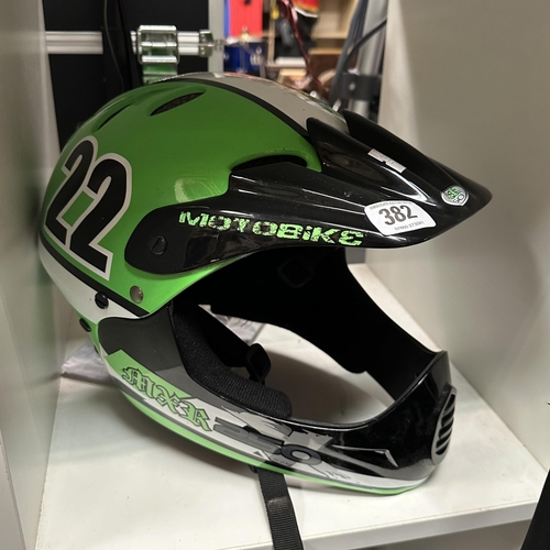 382 - MXR 250 MOTORCYCLE HELMET