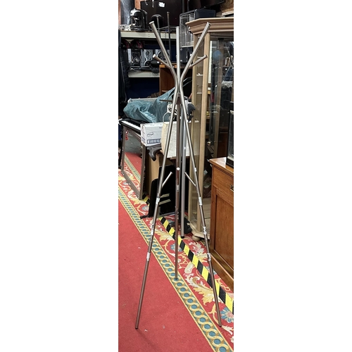 14 - CONTEMPORARY CHROME COAT & HAT STAND