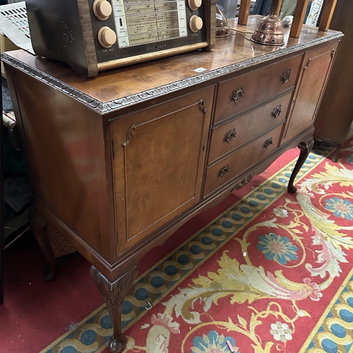 422 - MAHOGANY SIDEBOARD