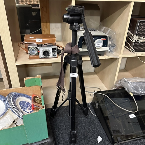 377 - IQ VIDEO TRIPOD