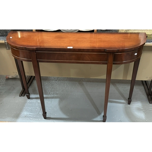 297 - REPRODEUX MAHOGANY TAPERED LEG CONSOLE TABLE